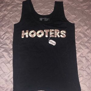 Hooters troop shirt